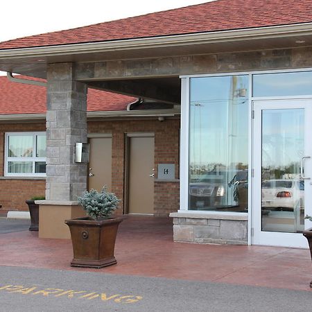 Regency Athletic Resort / Bar & Grill Niagara Falls Exteriör bild